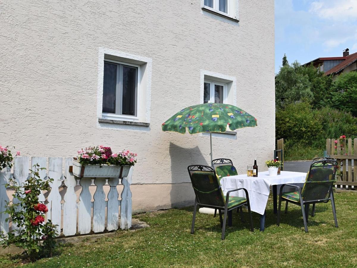 Holiday Home With Garden Near The Forest Arnschwang Zewnętrze zdjęcie